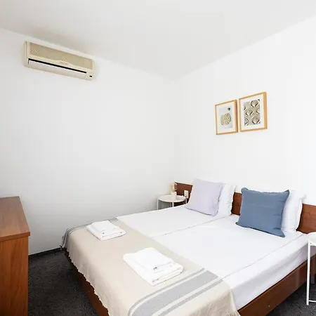 Sea House Afrodita Ii 호텔 네세부르