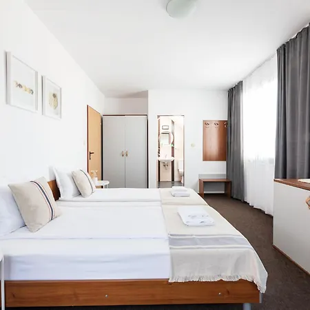 Ξενοδοχείο Sea House Afrodita Ii