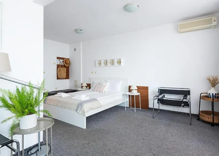 Hotel Sea House Afrodita Ii *